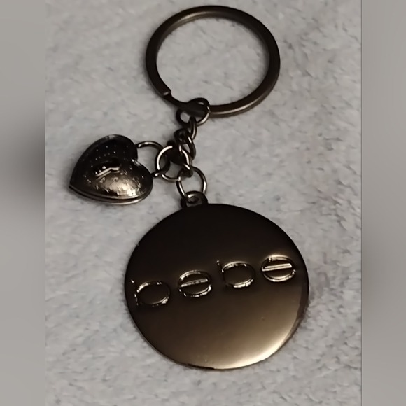NEW IN BAG BEBE Shiny Bronze KeyRing/Bag Charm with Rhinestone Heart - Picture 8 of 12